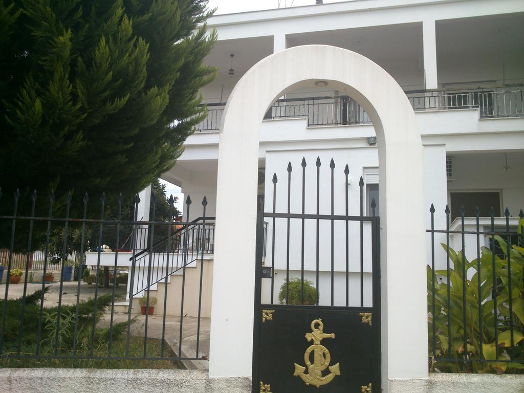 Kalaitzis Apartments Kalyves Polygyrou Ngoại thất bức ảnh