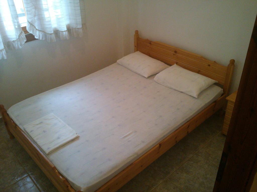 Kalaitzis Apartments Kalyves Polygyrou Phòng bức ảnh