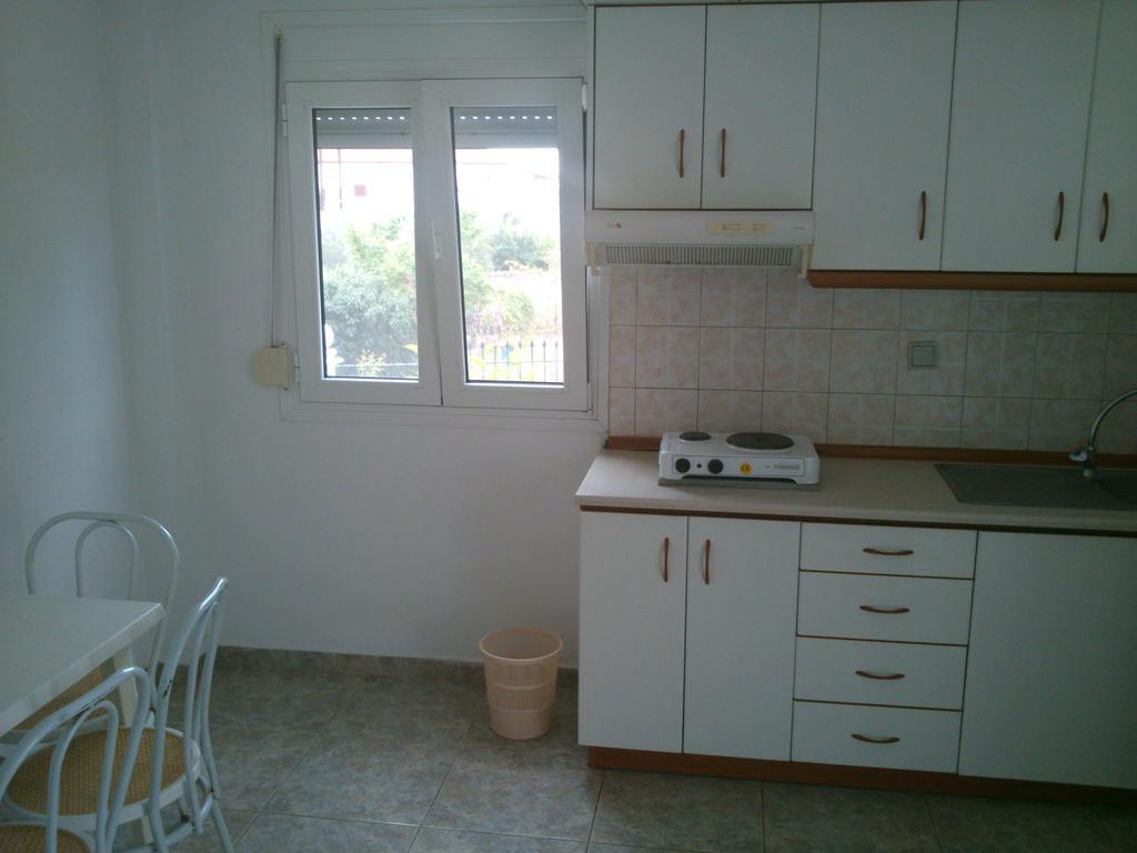 Kalaitzis Apartments Kalyves Polygyrou Ngoại thất bức ảnh