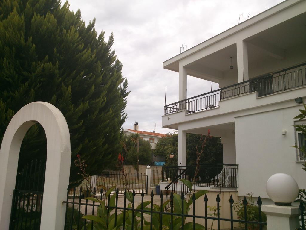 Kalaitzis Apartments Kalyves Polygyrou Ngoại thất bức ảnh